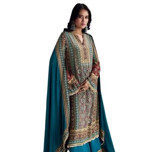 Conjunto Kurta Palazzo con estampado Ajrakh azul personalizado al por mayor, Ropa Étnica para mujer, fábrica de ropa OEM, proveedor a granel, fabricante de ropa - Product Image 4