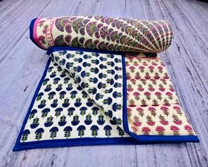Colcha de algodón floral hecha a mano 100% edredón de algodón hecha a mano indio Jaipuri bloque estampado edredón impreso Reversible Razai - Product Image 1