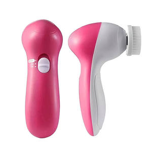 Brosse faciale Myrva 5-en-1, outil de nettoyage du visage à piles pour les soins de la peau - Product Image 4