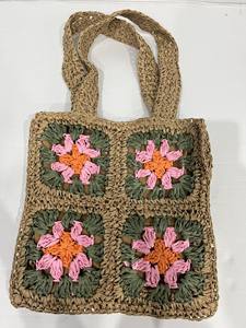 Bolso de ganchillo cuadrado vintage de 4 flores para el verano de 2025, súper hermoso tamaño grande hecho a mano - Product Image 3