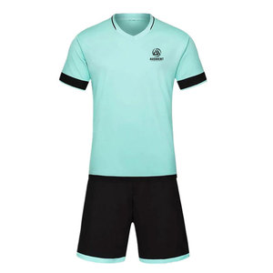 ชุดยูนิฟอร์มฟุตบอลขายส่ง มีไซส์และสีให้เลือกตามสั่ง พร้อมบริการสกรีนโลโก้และหมายเลขสำหรับสโมสรและโรงเรียน - Product Image 1