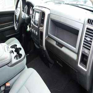 Envío Rápido, CAMIONETA <span class=keywords><strong>DODGE</strong></span> RAM 1500 Classic USADA, DOBLE CABINA - Product Image 3