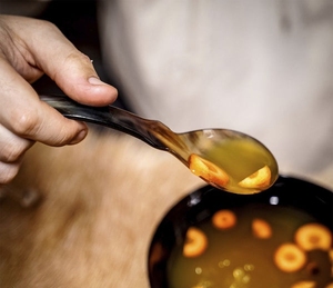 Cuchara de cuerno de búfalo indio con mango corto para caviar huevo té azúcar sal pimienta para obsequios - Product Image 3