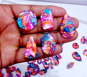 พลอยธรรมชาติคุณภาพดีที่สุด ไดอเลียสีชมพู หอยมุกทองแดง หินเทอร์ควอยซ์ รูปทรงและขนาดคละแบบ สำหรับทำเครื่องประดับ - Product Image 4