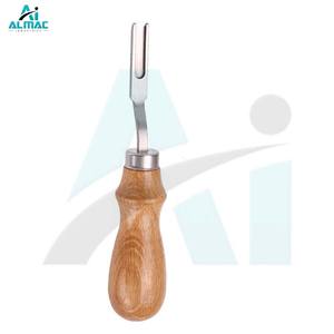 Cuchillo Biselador de Precisión Manual ALMAC con Mango Antideslizante, Hoja de Alta Calidad, Instrumento Quirúrgico Médico Preciso y Suave - Product Image 1
