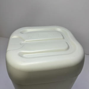 <span class=keywords><strong>Jerrican</strong></span> vide en <span class=keywords><strong>plastique</strong></span> de tambour d'huile du HDPE 28L pour le stockage dans la maison <span class=keywords><strong>ou</strong></span> le garage - Product Image 4