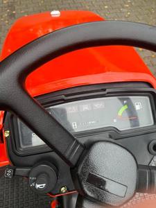 TRACTOR COMPACTO KUBOTA B52 USADO CON CARGADOR Y RETROEXCAVADORA EN VENTA - Product Image 6