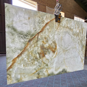 Dalles de marbre onyx de luxe pour salles de bain, destinées aux projets d'intérieur au Golfe, aux États-Unis et en Chine - Product Image 1