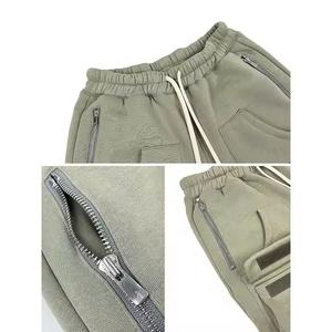 Short de sport d'été pour hommes sur mesure Short en molleton de coton pour hommes Short cargo multi-poches avec fermeture éclair Design Short cargo - Product Image 4