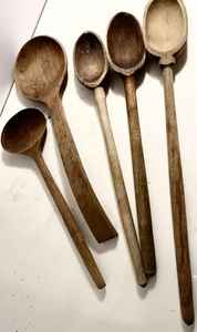 ช้อนไม้สไตล์ญี่ปุ่น9นิ้วทนทานต่อสิ่งแวดล้อมเครื่องใช้ในครัวด้ามยาวสำหรับผสมน้ำซุปงานฝีมือจากธรรมชาติ - Product Image 2