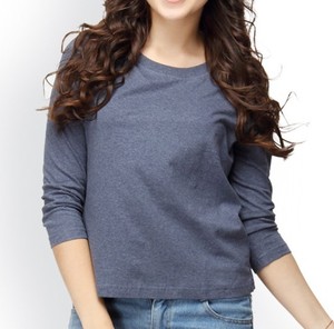 T-shirts pour femmes Street Wear pour femmes à manches longues Logo personnalisé 100% coton T-shirts pour femmes Col rond Confortable Séchage rapide - Product Image 1
