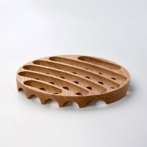 Dessous de plat rond en chêne en bois support de service protecteur de table avec base antidérapante pour la cuisine à manger ustensiles de cuisine utilisation décorative - Product Image 1
