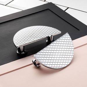 Manija de media luna tradicional de latón macizo para el hogar, cocina, muebles de oficina, herrajes, puerta, cajón, armario, manija de armario 2023 - Product Image 3