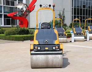 <span class=keywords><strong>XCMG</strong></span> เครื่องอัดถนนยางมะตอยทางเท้า XD120VT 2.7ตันผสมผสานกันแบบสั่นสะเทือน - Product Image 4