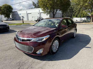 Super Offres sur Outil à Main Hybride d'Occasion 2022 Limited LHD en Excellent État Prêt à Rouler - Product Image 3