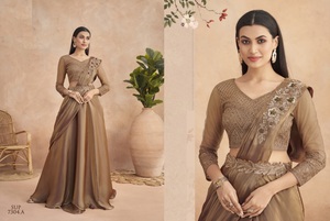 Nouveau dernier saree de couleur super étoile au design lourd - Product Image 3