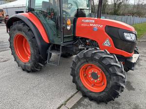 Tracteur agricole à roues AGCO M704K 70 CV 4 roues motrices avec moteur, boîte de vitesses, pompe et haute productivité - Product Image 4