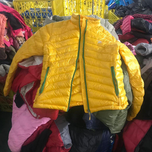 PRIME <b>Duck</b> <b>Down</b> Winter Vest Red Hooded Puffer Men Women S XXXXL Fashionable Used Clothes Clean Lightweight Warm Coat - Product Image 3