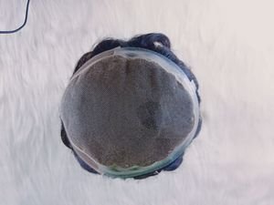 Q10 Sistema Capilar de Cabello Remy Indio con Frente de Encaje, Transpirable, Negro Liso, con Flequillo Invisible - Product Image 3