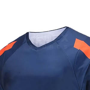 Uniforme confortable durable de crosse dans la couleur unie faite au Pakistan pour des vêtements de sport - Product Image 6