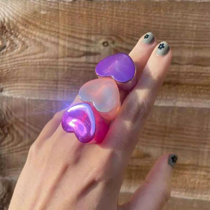 แหวนเรซิ่นอะคริลิกรูปทรงกลม แหวนทำมือ แหวนแห่งความรัก เครื่องประดับสำหรับงานปาร์ตี้ผู้หญิง ขายส่งราคาดีที่สุด - Product Image 1