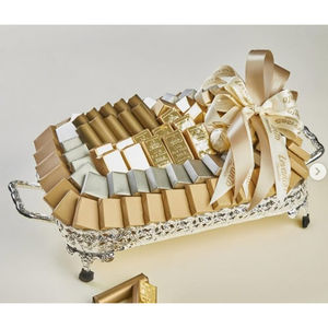 Top Quality Metal Table Top Serving Tray <b>Fancy</b> Silver <b>Chocolate</b> Serving Platter With Handles For Home Decoration Dessert Holder - Product Image 1