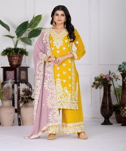 DERNIÈRE BRODERIE TRAVAIL AVEC VÉRITABLE MIROIR TRAVAIL TOP PALAZZO AVEC DUPATTA FESTIVE WEAR PRIX DE GROS VÊTEMENT ETHNIQUE JAUNE - Product Image 2