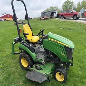 Tracteur de ferme John pour Deere 1026R, moteur 25HP, livraison rapide pour l'agriculture et l'aquaculture, avec noyau de pompe, vente en gros - Product Image 2
