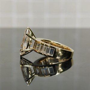 Anillo de Compromiso con Diamante Cultivado en Laboratorio, Corte Marquesa, 2.60 CTW, VS1, con Banda de Baguette, Certificado IGI, Anillo de Boda para Mujer, Joyería para Fiestas - Product Image 3