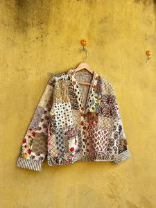 Chaqueta de Algodón Acolchada con Parches Hecha a Mano para Mujer, Cuello en V, Estilo Kimono, Corta, Abrigo Bohemio de Invierno, Abrigo Acolchado con Parches Suaves - Product Image 5