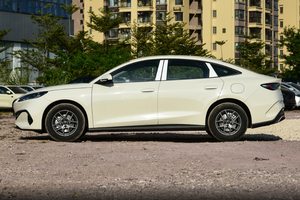 <b>2025</b> Seal 06 DM-i Plug-in Hybrid Sedan 1.5L Naturally Aspirated Engine Travel Edition NEDC 101-200km <b>Battery</b> 30kWh China - Product Image 2