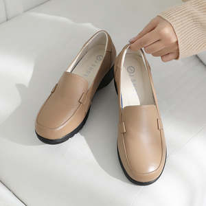 Chaussures plates décontractées confortables pour femmes [JSHOE] en cuir de vache véritable MySkin, plateforme à enfiler, 4 cm - Product Image 4