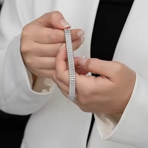 Bijoux fins or rose VVS Moissanite lab Grown Diamond Classic Chain Bracelet fantaisie pour homme femme acheter en gros Stock indien - Product Image 3