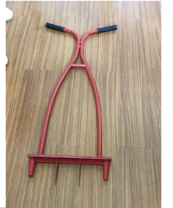 เครื่องมือเติมอากาศแบบปลั๊กสำหรับสนามหญ้าด้วยตนเอง - Product Image 3