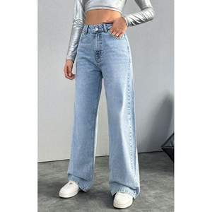 Jeans de Mujer Vintage de Corte Regular, Cintura Media, Pierna Ancha, Color Azul Claro - Estilo Y2K High Street, 100% Algodón, Transpirables y Ecológicos - Product Image 6