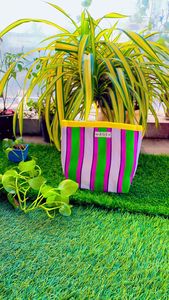 Bolsas DE ASEO cosméticas con cremallera reutilizables ecológicas recicladas de nailon, bolsa de mano de playa de viaje a rayas personalizada, etiqueta con logotipo - Product Image 3