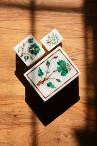 Élégante boîte à bijoux en marbre sur mesure Coffrets cadeaux de luxe en gros avec incrustation de pierres semi-précieuses pour bagues et boucles d'oreilles - Product Image 5