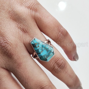 Anillo para Mujer de Plata de Ley 925 Hecho a Mano con Turquesa Azul Natural en Forma de Ataúd, Gema del Mes de Nacimiento de Diciembre, Regalo de Aniversario - Product Image 3