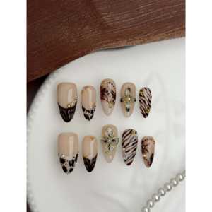 Uñas Postizas Mocha Whisper: Añade Fácilmente el Estilo Mocha Whisper a tus Dedos - Product Image 1