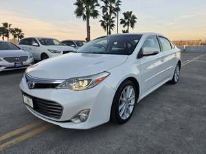 Toyota Avalon Limited Plus 2015 Usado en Buen Estado, Sin Accidentes, Volante a la Izquierda/Derecha - Product Image 6