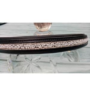 Tocado de caballo de cuero ajustable con ajuste de cuentas y patrones decorativos Ideal para eventos de equitación profesionales e informales - Product Image 1