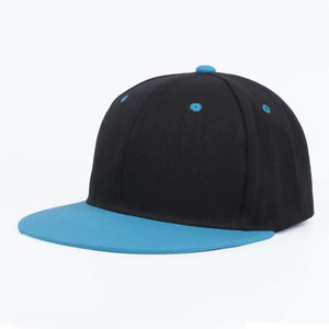 Gorra de béisbol de pana de 5 paneles de alta calidad, gorra de camionero de tela estampada negra con ala curva, logotipo de goma, características impermeables - Product Image 3