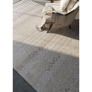 Tapis Konstrukt Classic fait main en laine bleue et soie de bambou, épaisseur 10 mm, motif rectangulaire médaillon, viscose pour la maison HWB-5015 - Product Image 5