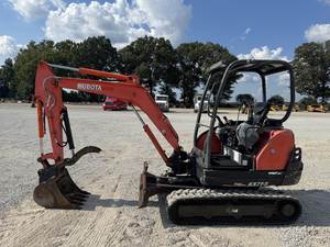 รถขุดขนาดเล็ก Kubota KX71-3 ปี 2018 : ความแข็งแกร่งที่กะทัดรัดพร้อมความน่าเชื่อถือที่ได้รับการพิสูจน์แล้ว - Product Image 3