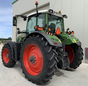 รถแทรกเตอร์เฟนด์ท 720 วาโร่ 4x4 ขับเคลื่อน 4 ล้อ 100 แรงม้า ระบบเกียร์ สำหรับงานเกษตรกรรมในไร่นา - Product Image 2
