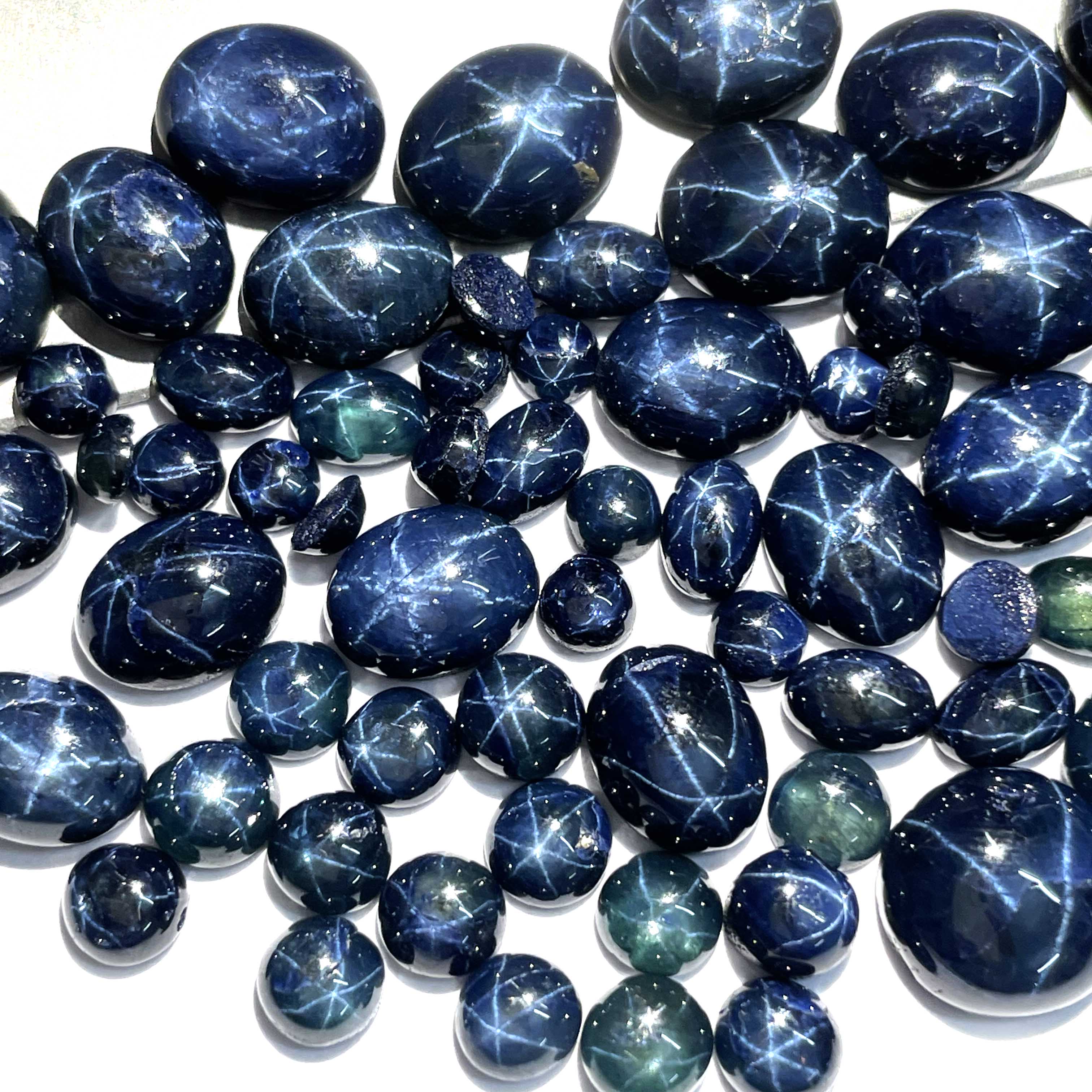 Lotto Di Pietre Preziose Sfaccettate Naturali - 100+ Carati, Mix Di Colori E Forme, Taglio Eccellente, Senza Certificazione