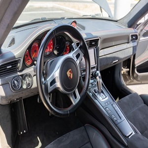 รถเก๋งหรูติดตั้งระบบขับเคลื่อนล้อหลังอัตโนมัติ7สปีด2015 pors Che 911 GT3แพ็กเกจพรีเมี่ยม - Product Image 3
