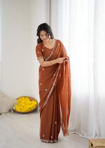 Saree traditionnel en soie Georgette douce et lourde avec broderie et Moti Work Séchage rapide pour les événements de mariage et de fête - Product Image 3