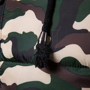 เสื้อแจ็คเก็ตพัฟเฟอร์คุณภาพสูง ผลิตในปากีสถาน สำหรับฤดูหนาว ออกแบบตามสั่ง ขายส่งสำหรับผู้ชาย คอตั้ง โลโก้ด้านหน้า ระบายอากาศได้ดี แห้งเร็ว - Product Image 4