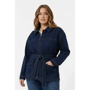 Veste en jean pour femmes grandes tailles avec détail de ceinture à nouer, bleu marine - Product Image 1